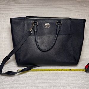 DKNY Black Leather Tote with 44inch detachable strap Large Office Business Bag